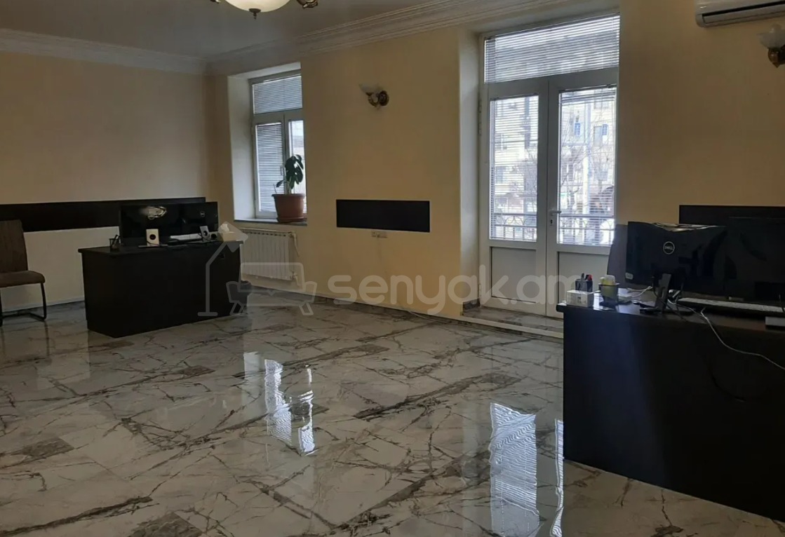 Օֆիսային Տարածք, 200քմ, Կապիտալ Վերանորոգված