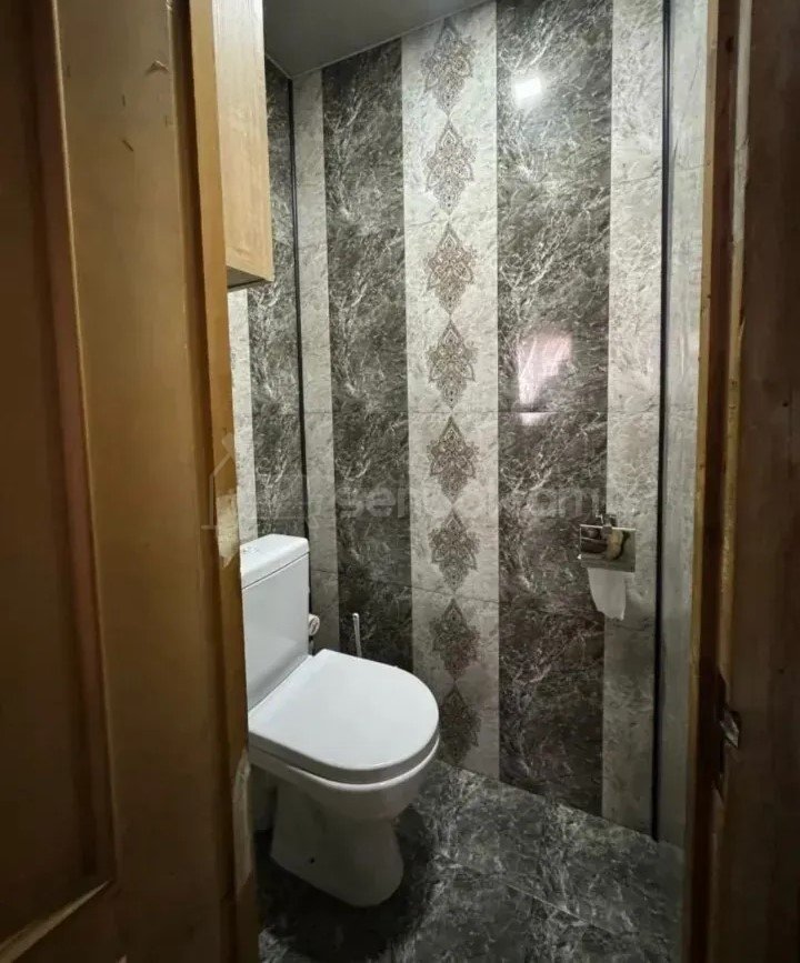 3 Սենյականոց Բնակարան, 80քմ, 1/9 հարկ, Նորմալ Վիճակում