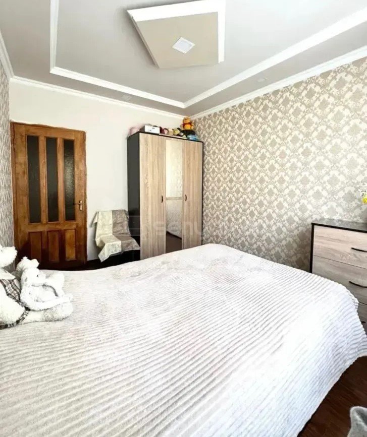 3 Սենյականոց Բնակարան, 80քմ, 1/9 հարկ, Նորմալ Վիճակում