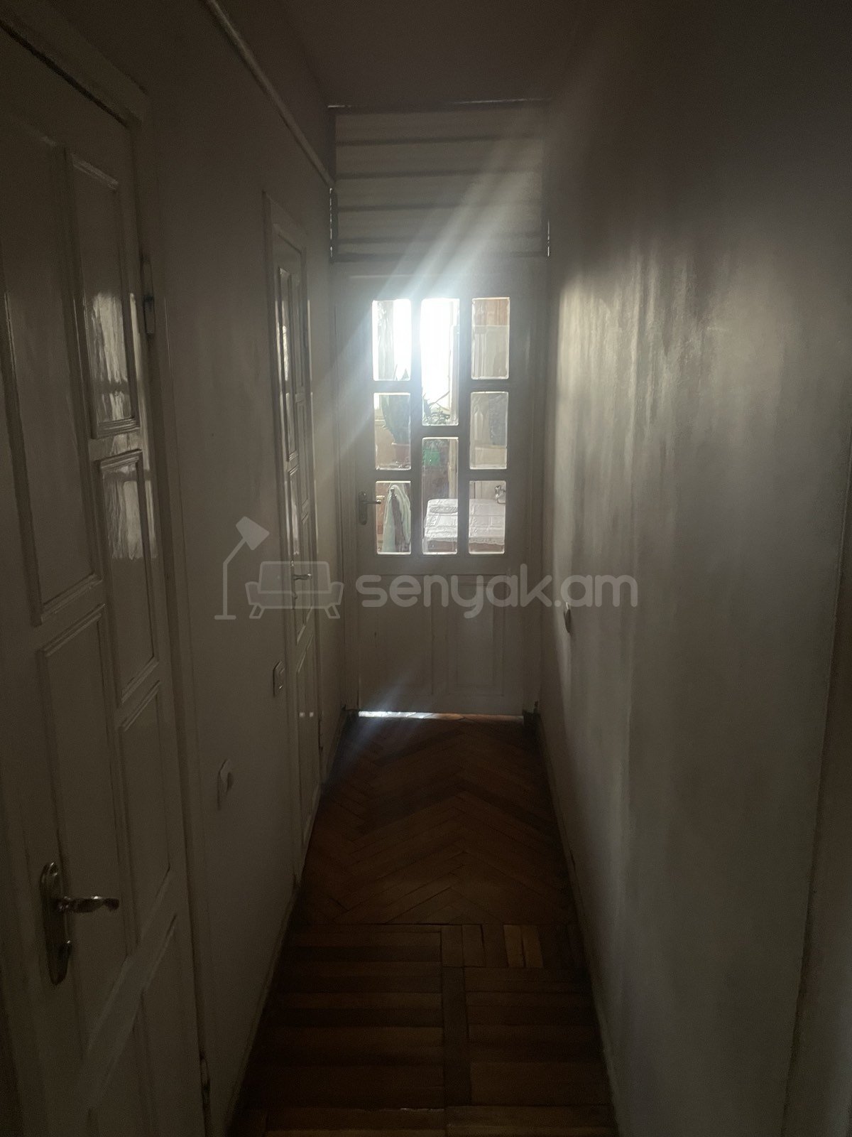 2 Սենյականոց Բնակարան Քարե Շենքում, 59քմ, 5/5 հարկ, Նորմալ Վիճակում