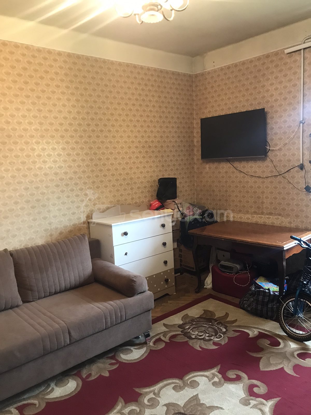 1 Սենյականոց Բնակարան Քարե Շենքում, 40քմ, 4/5 հարկ, Կոսմետիկ Վերանորոգված, Կահավորված, Արևկող