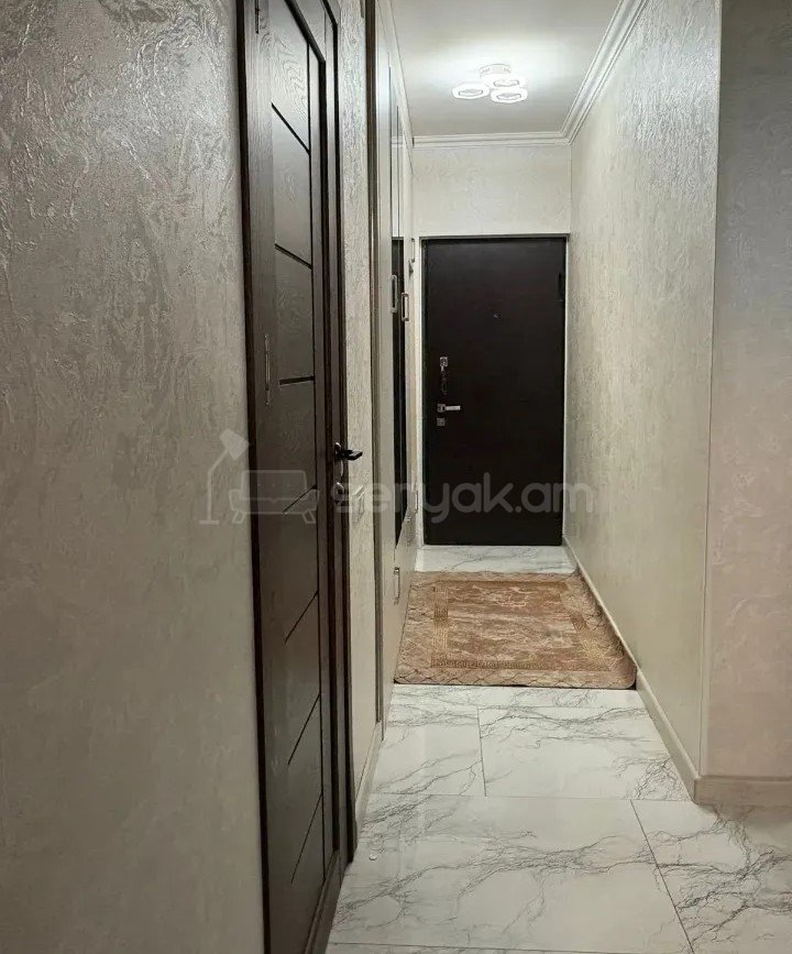 4 Սենյականոց Բնակարան, 82քմ, 9/9 հարկ, Կապիտալ Վերանորոգված