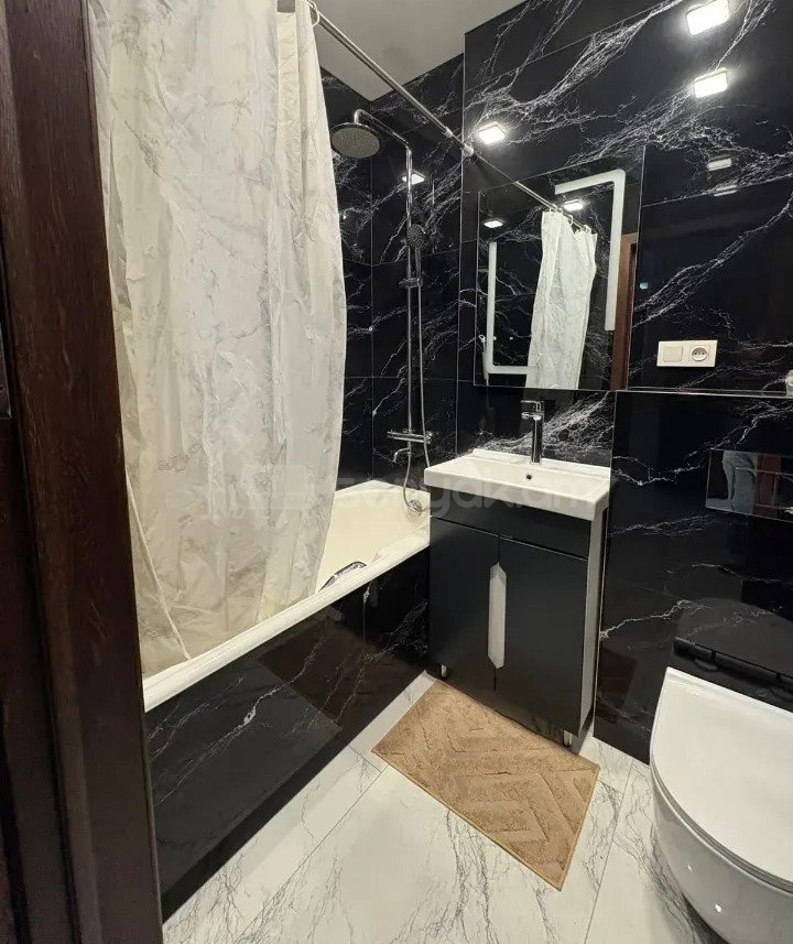 4 Սենյականոց Բնակարան, 82քմ, 9/9 հարկ, Կապիտալ Վերանորոգված