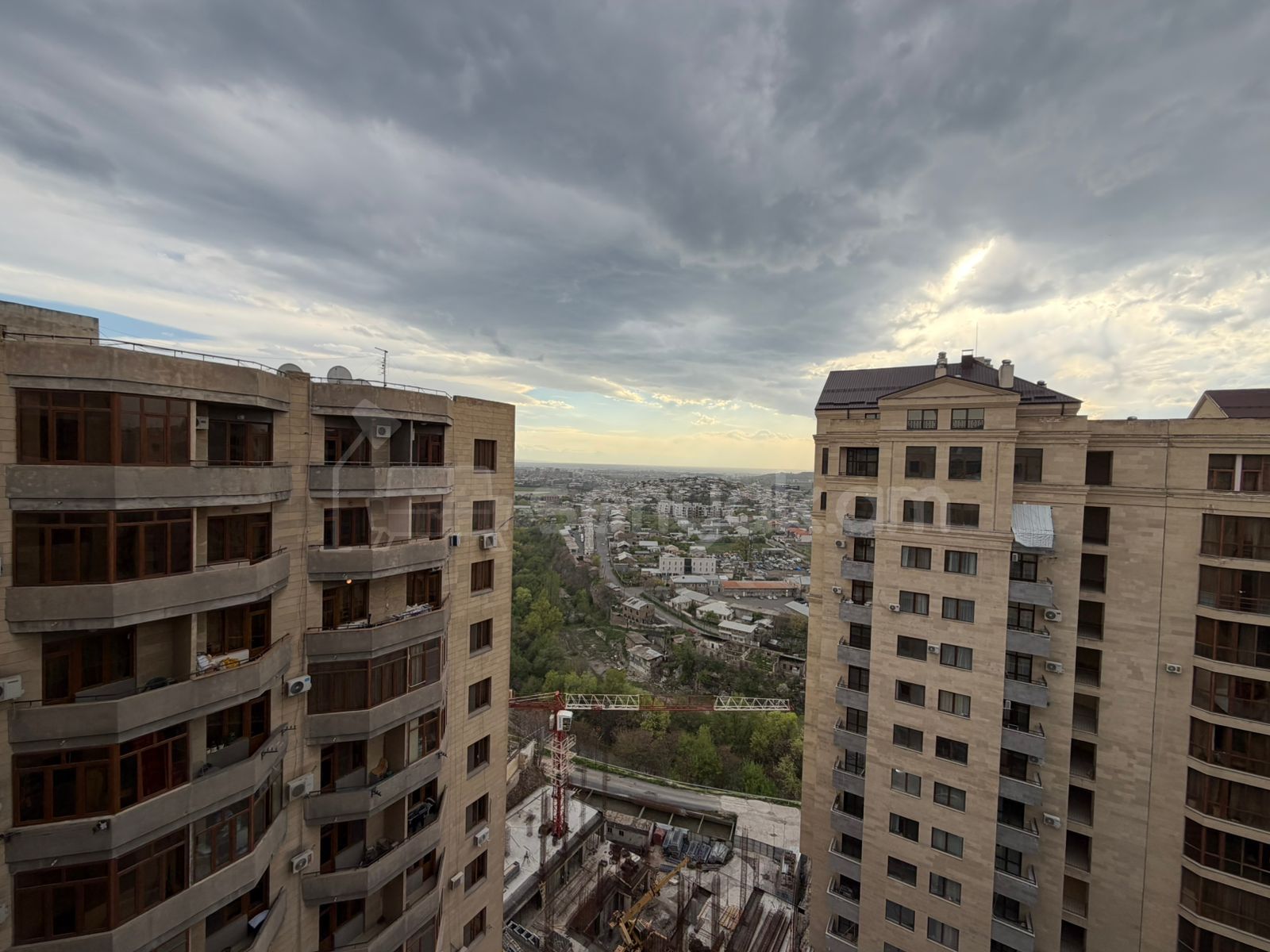 1 Սենյականոց Բնակարան Նորակառույցում, 36քմ, 14/14 հարկ, Կապիտալ Վերանորոգված