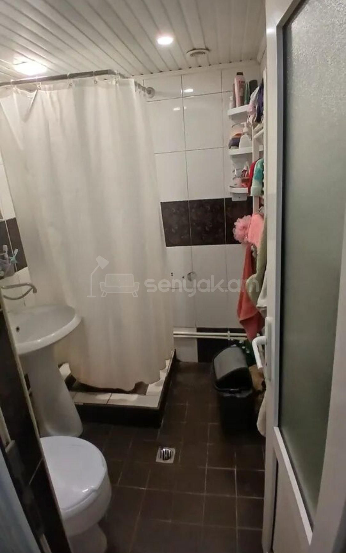 2 Սենյականոց Բնակարան, 50քմ, 1/4 հարկ, Նորմալ Վիճակում