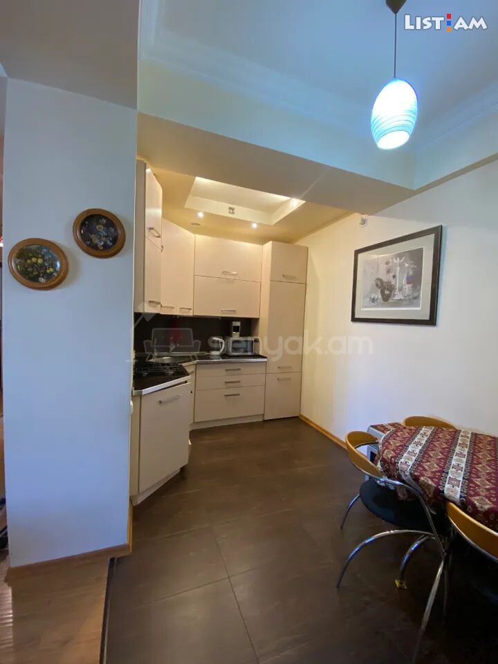 3 Սենյականոց Բնակարան Նորակառույցում, 98քմ, 8/10 հարկ, Կապիտալ Վերանորոգված