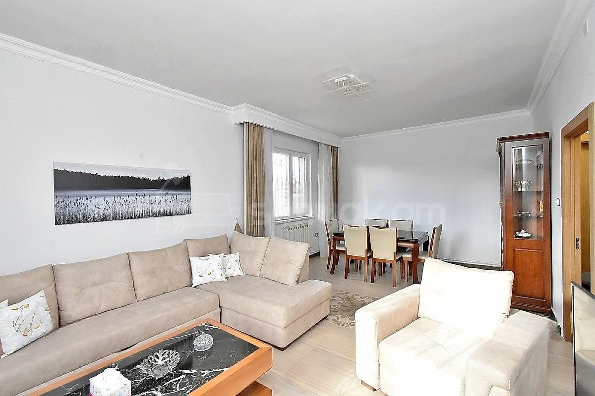 5 Սենյականոց Սեփական Տուն, 178քմ, Կապիտալ Վերանորոգված