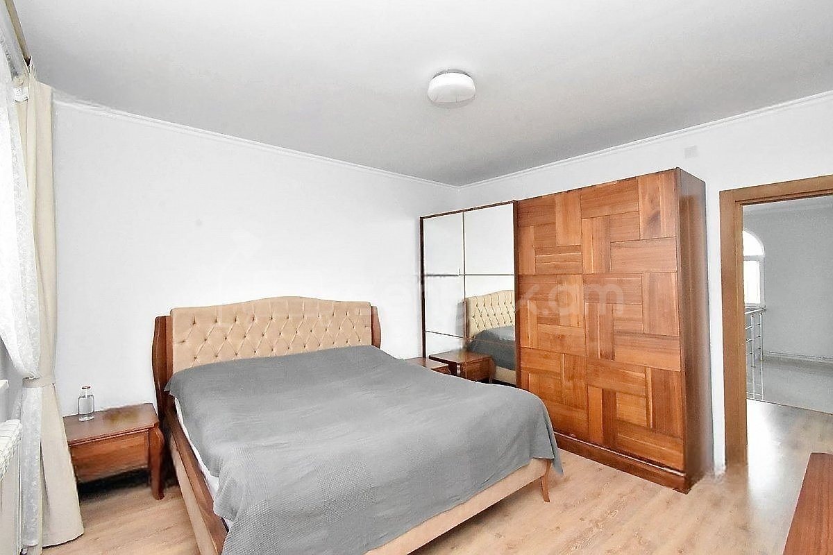 5 Սենյականոց Սեփական Տուն, 178քմ, Կապիտալ Վերանորոգված