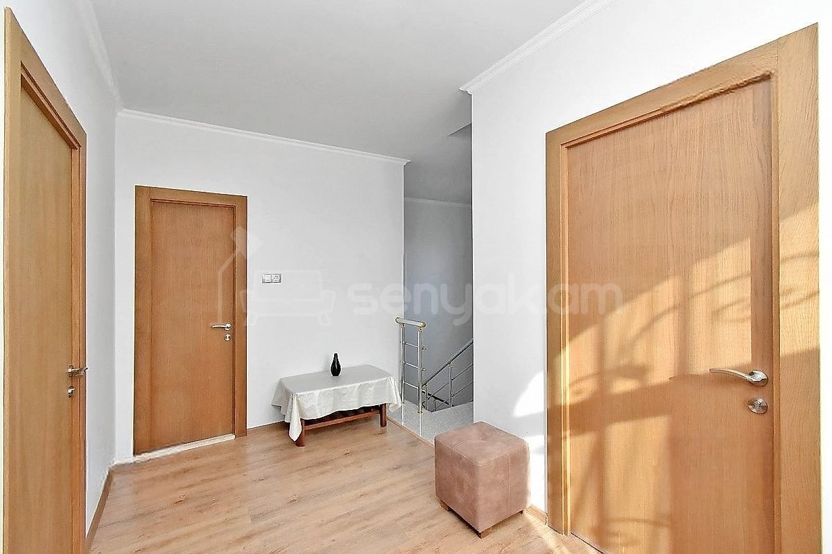 5 Սենյականոց Սեփական Տուն, 178քմ, Կապիտալ Վերանորոգված