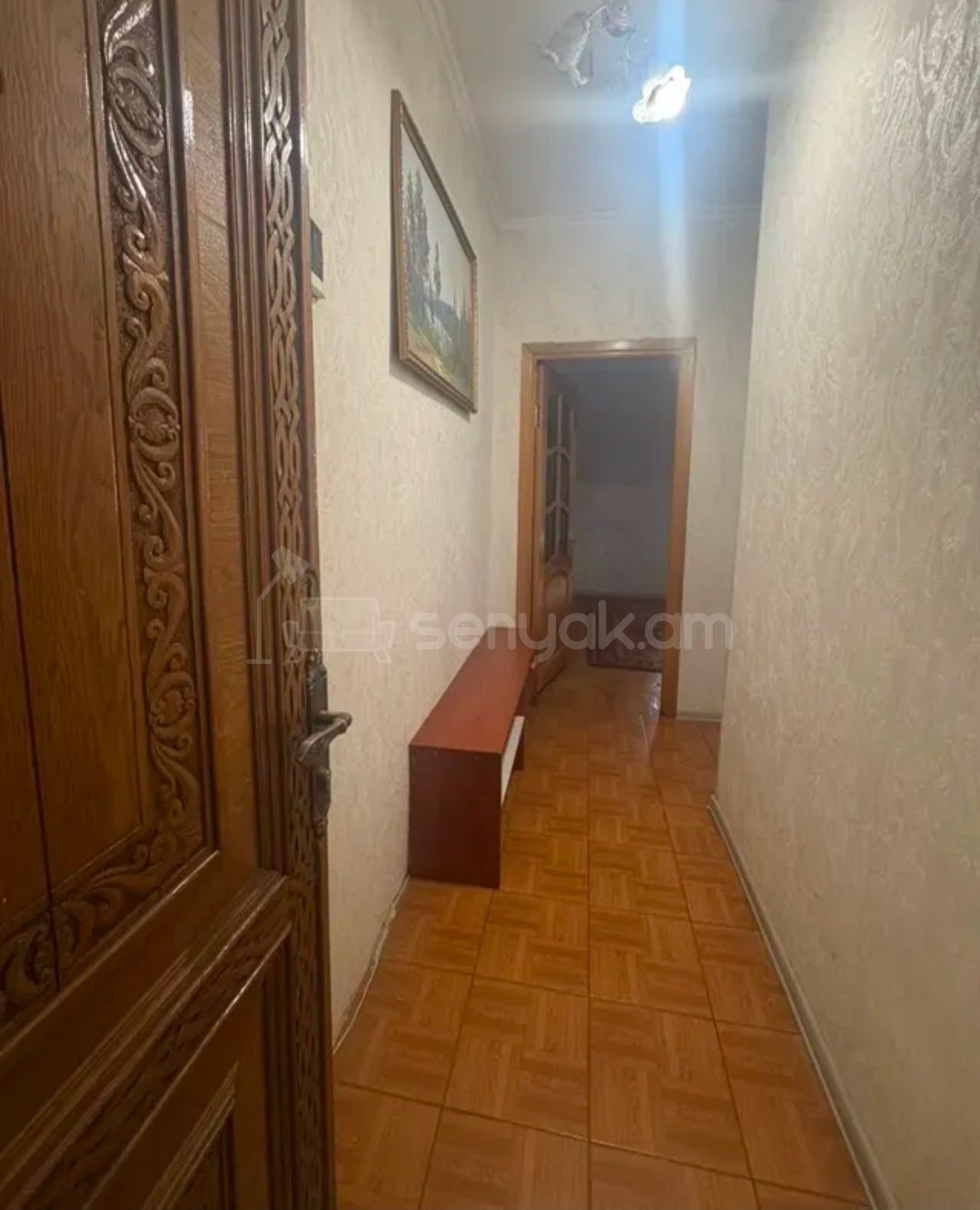 3 Սենյականոց Բնակարան Քարե Շենքում, 56քմ, 1/5 հարկ, Նորմալ Վիճակում, Կահավորված, Արևկող