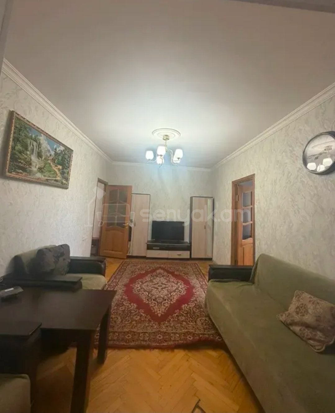 3 Սենյականոց Բնակարան Քարե Շենքում, 56քմ, 1/5 հարկ, Նորմալ Վիճակում, Կահավորված, Արևկող