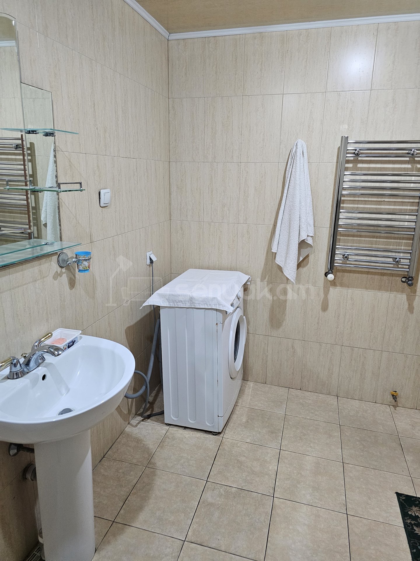 2 Սենյականոց Բնակարան, 70քմ, 2/9 հարկ, Կապիտալ Վերանորոգված, Կահավորված