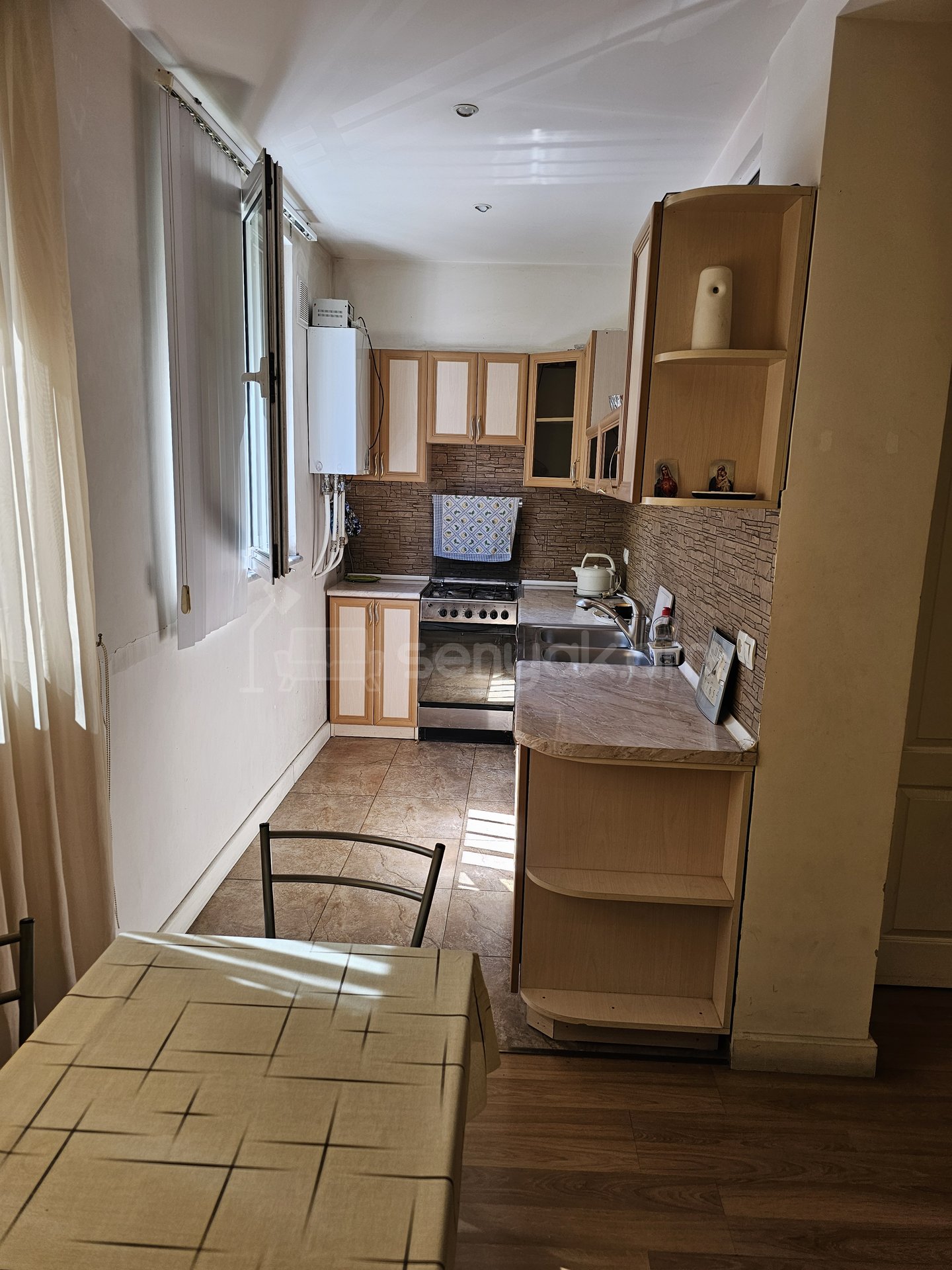 2 Սենյականոց Բնակարան, 70քմ, 2/9 հարկ, Կապիտալ Վերանորոգված, Կահավորված