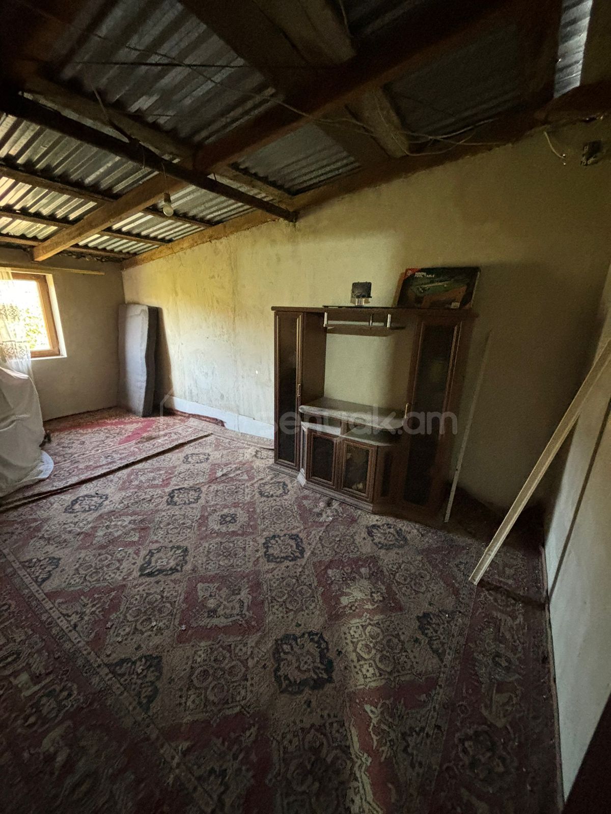 7 Սենյականոց Սեփական Տուն, 250քմ, Կոսմետիկ Վերանորոգված