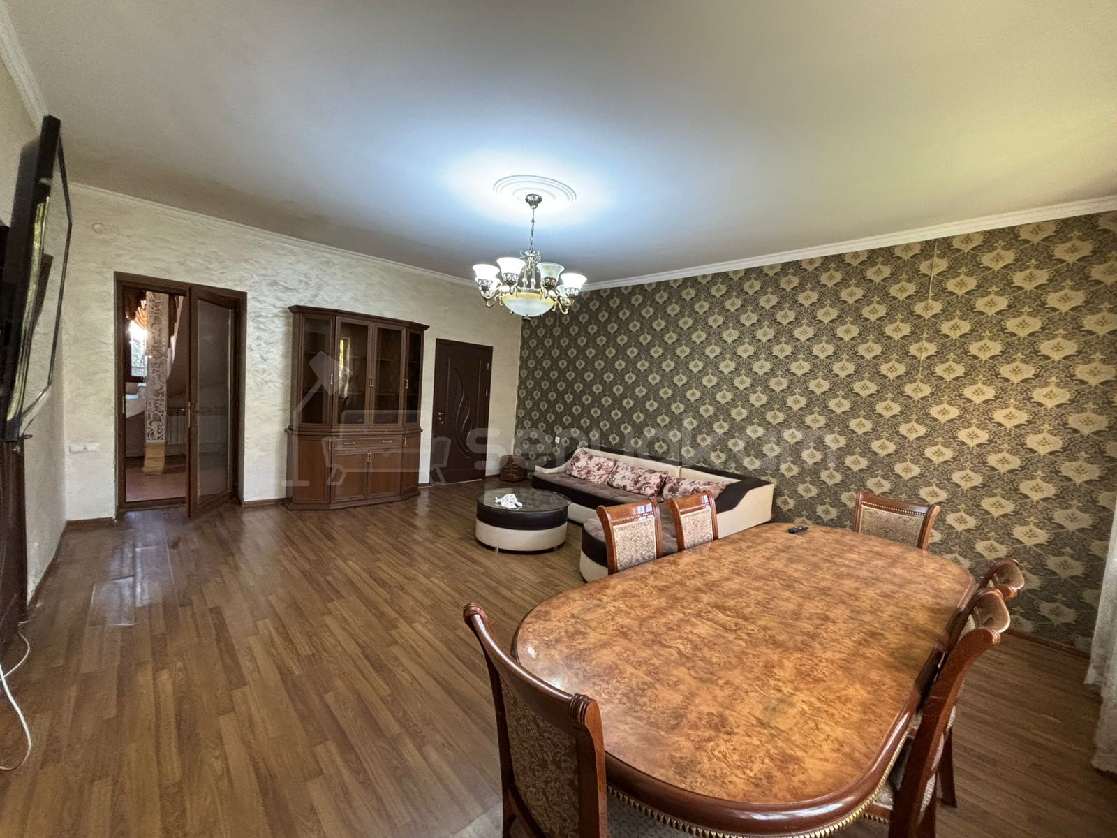 7 Սենյականոց Սեփական Տուն, 250քմ, Կոսմետիկ Վերանորոգված