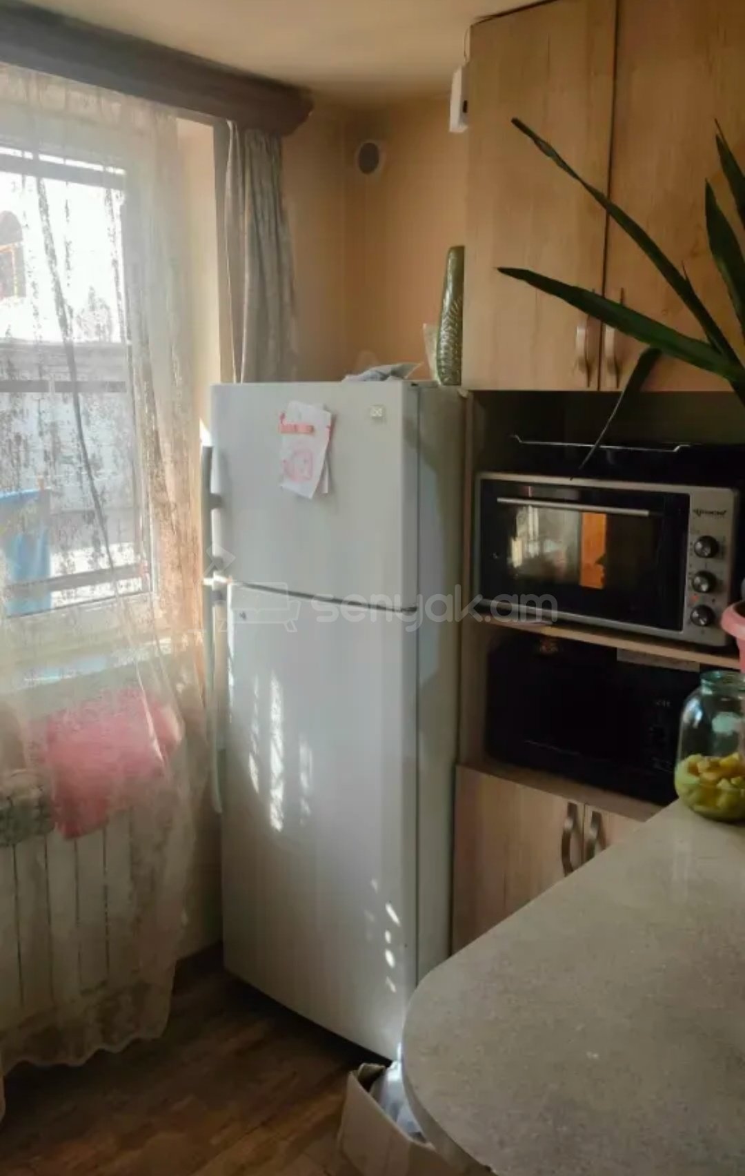 3 Սենյականոց Բնակարան Քարե Շենքում, 58քմ, 1/5 հարկ, Կոսմետիկ Վերանորոգված