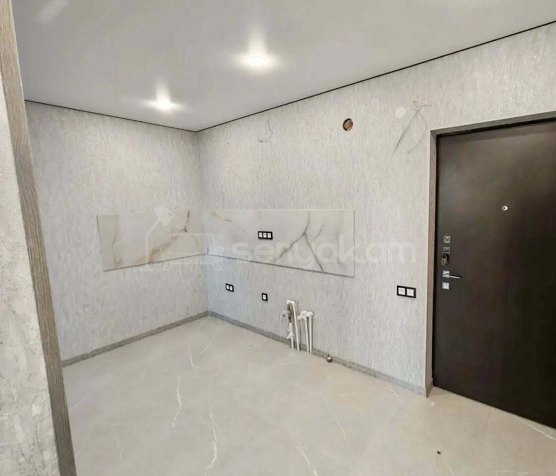 2 Սենյականոց Բնակարան, 38քմ, 10/14 հարկ, Կապիտալ Վերանորոգված