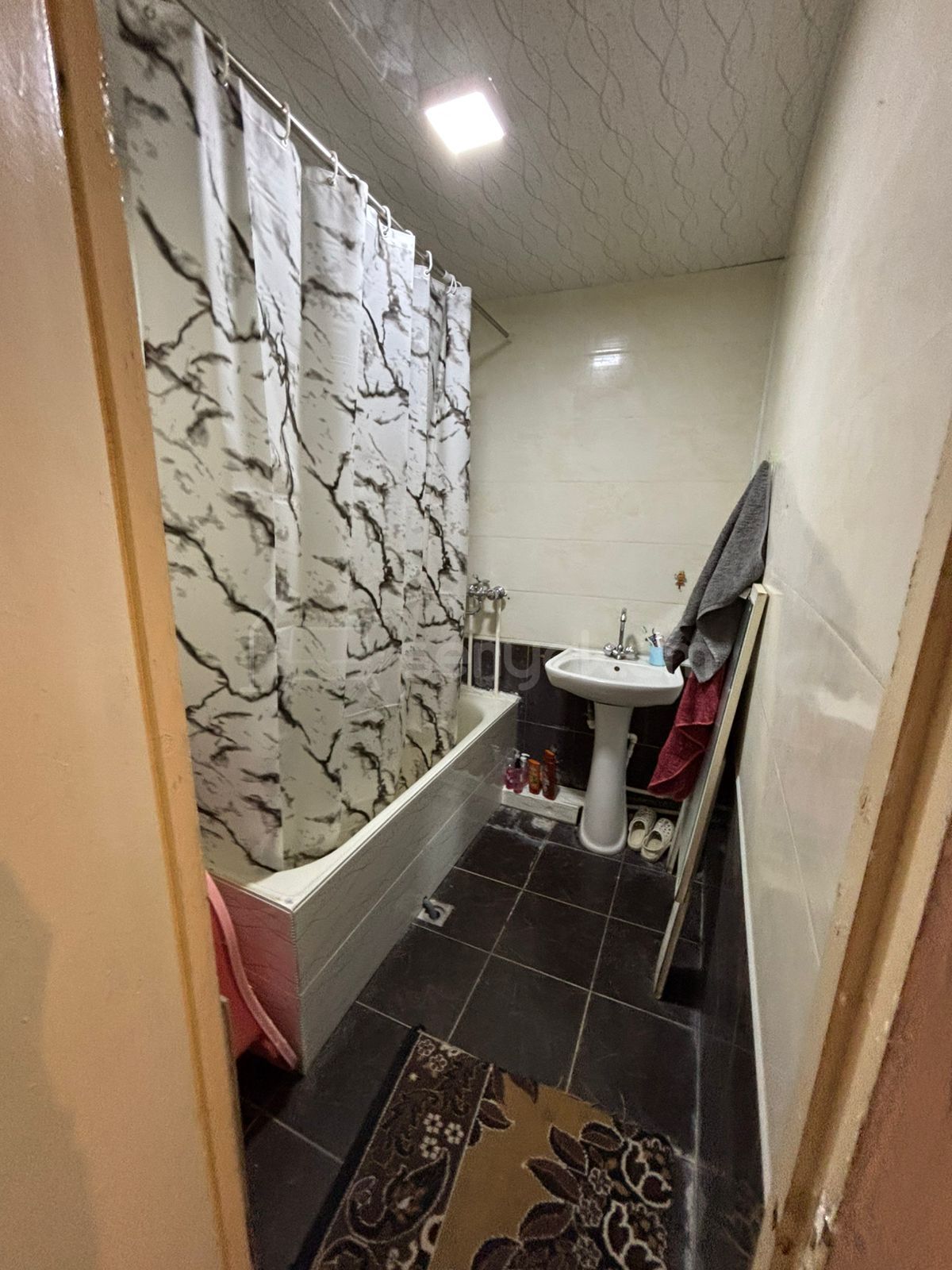 2 Սենյականոց Բնակարան, 51քմ, 9/9 հարկ, Նորմալ Վիճակում