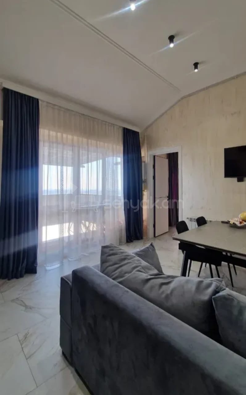 3 Սենյականոց Բնակարան Նորակառույցում, 80քմ, 15/15 հարկ, Կապիտալ Վերանորոգված