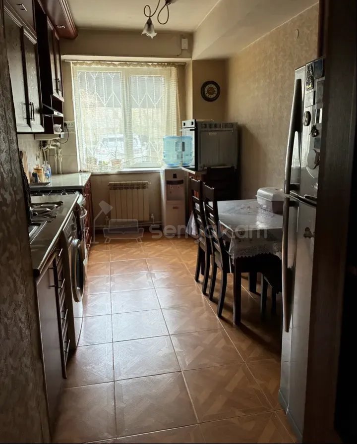 3 Սենյականոց Բնակարան, 82քմ, 1/14 հարկ, Կապիտալ Վերանորոգված