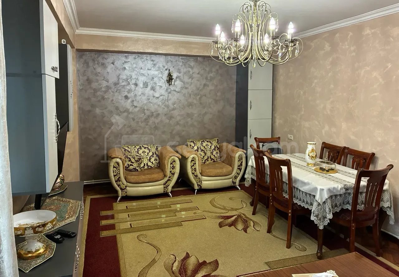 3 Սենյականոց Բնակարան, 82քմ, 1/14 հարկ, Կապիտալ Վերանորոգված