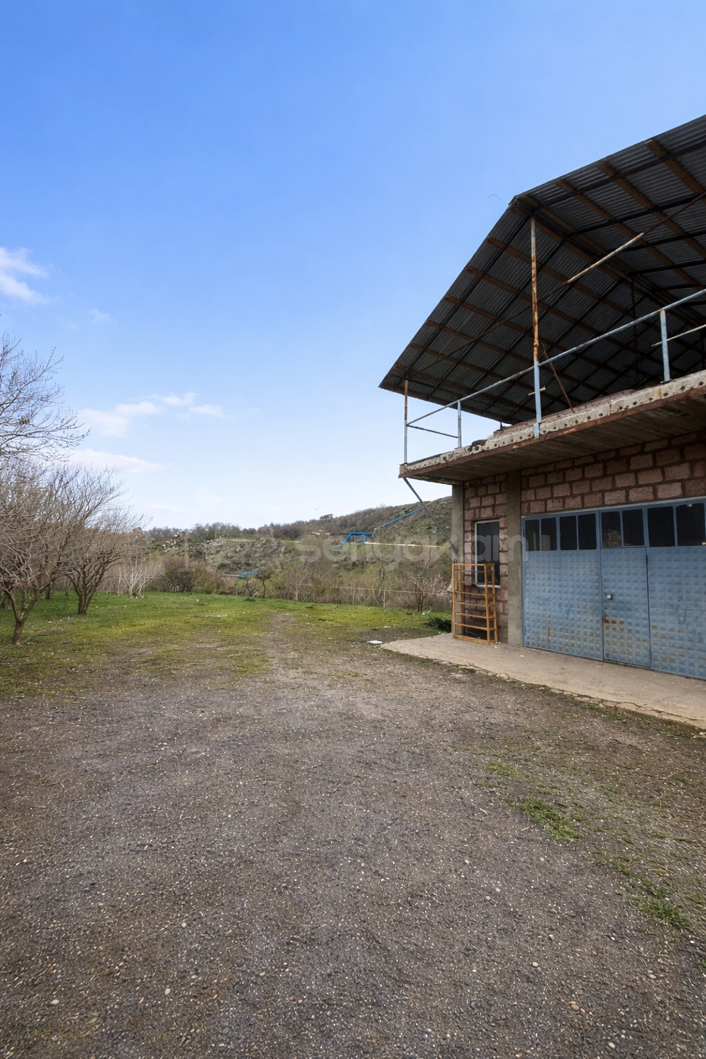 Բնակելի Նշանակության Հողատարածք, 1500քմ, Խմելու Ջրով, Էլեկտրականությամբ, Պարսպապատ