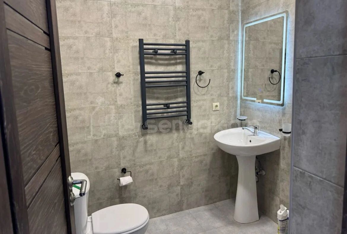 2 Սենյականոց Բնակարան Նորակառույցում, 50քմ, 8/8 հարկ, Դիզայներական Վերանորոգված, Կահավորված, Արևկող