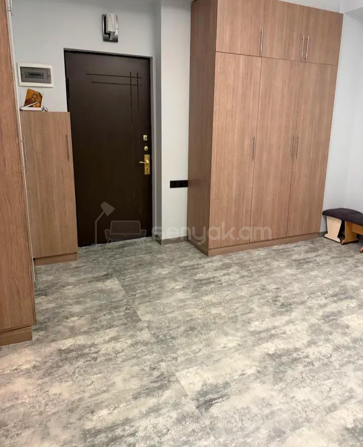 3 Սենյականոց Բնակարան Նորակառույցում, 100քմ, 6/8 հարկ, Կապիտալ Վերանորոգված, Կահավորված, Արևկող