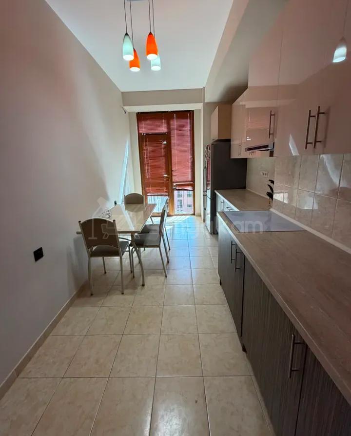 3 Սենյականոց Բնակարան Նորակառույցում, 100քմ, 6/8 հարկ, Կապիտալ Վերանորոգված, Կահավորված, Արևկող