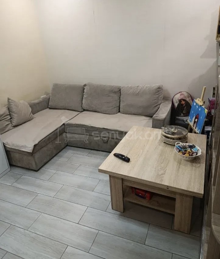 2 Սենյականոց Բնակարան Քարե Շենքում, 48քմ, 1/1 հարկ, Նորմալ Վիճակում, Կահավորված