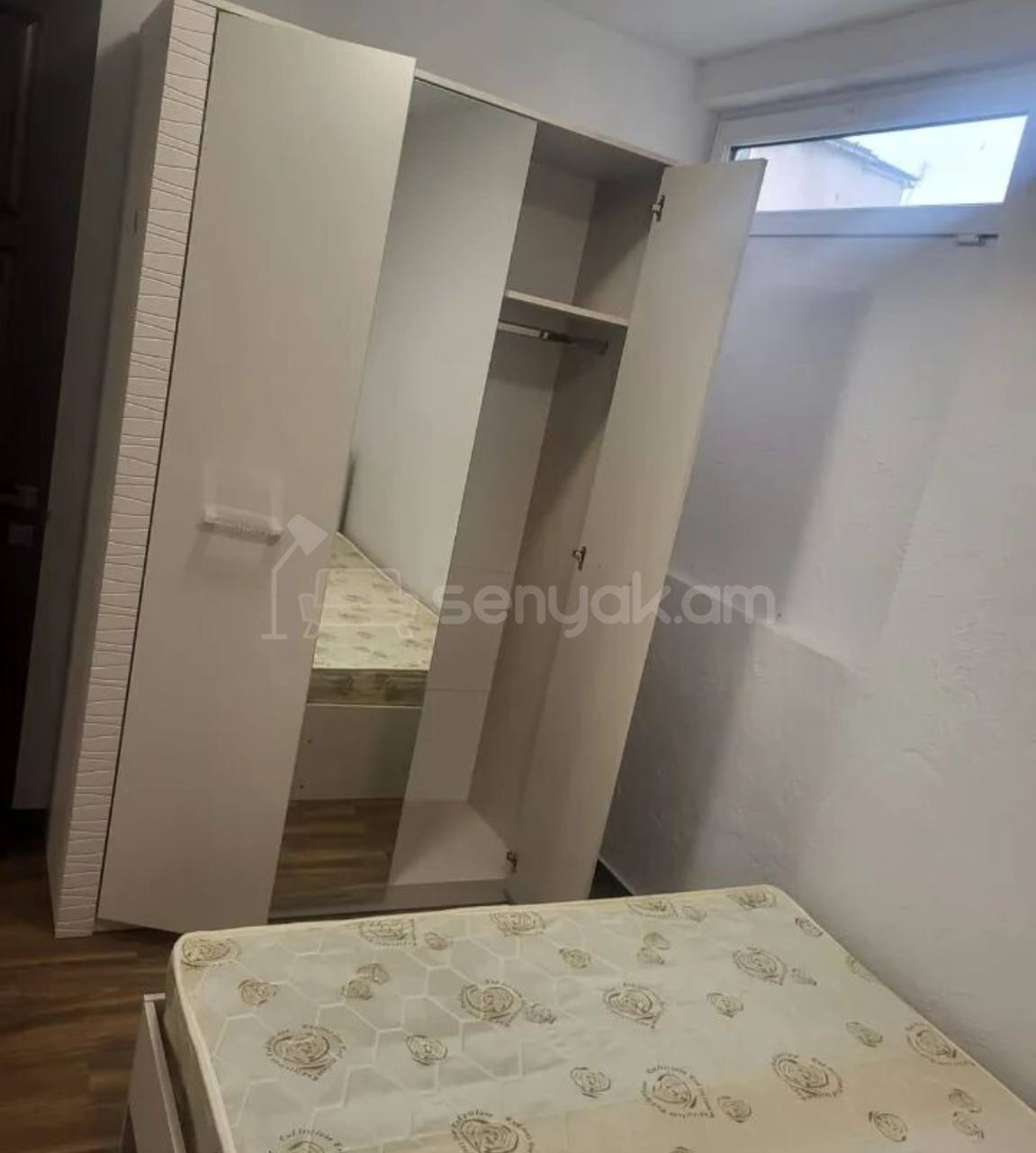 3 Սենյականոց Սեփական Տուն, 60քմ, Կապիտալ Վերանորոգված, Կահավորված