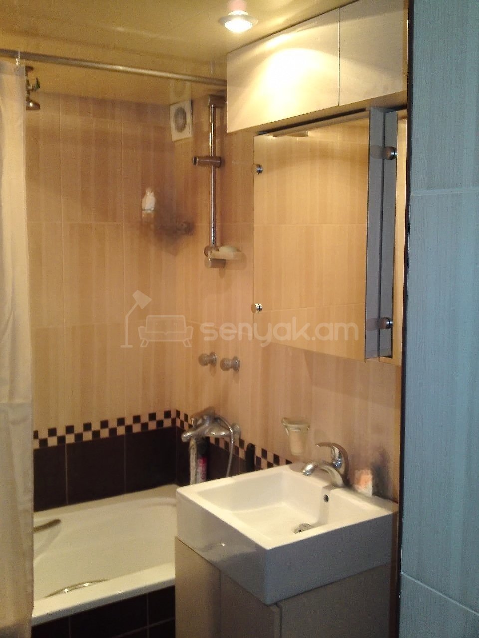 2 Սենյականոց Բնակարան, 51քմ, 5/12 հարկ, Կապիտալ Վերանորոգված, Կահավորված, Արևկող