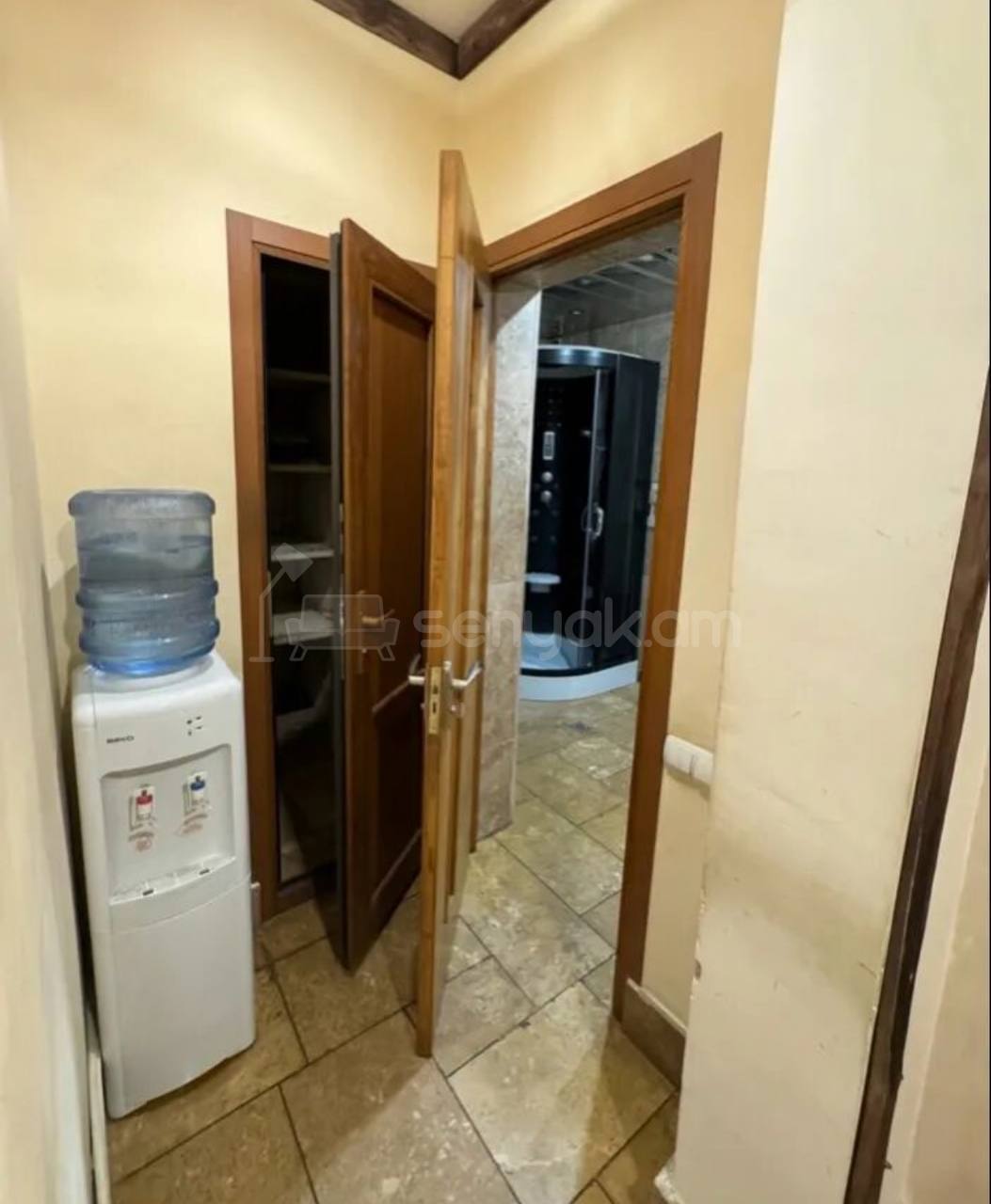 3 Սենյականոց Բնակարան, 58քմ, 3/9 հարկ, Կոսմետիկ Վերանորոգված, Կահավորված