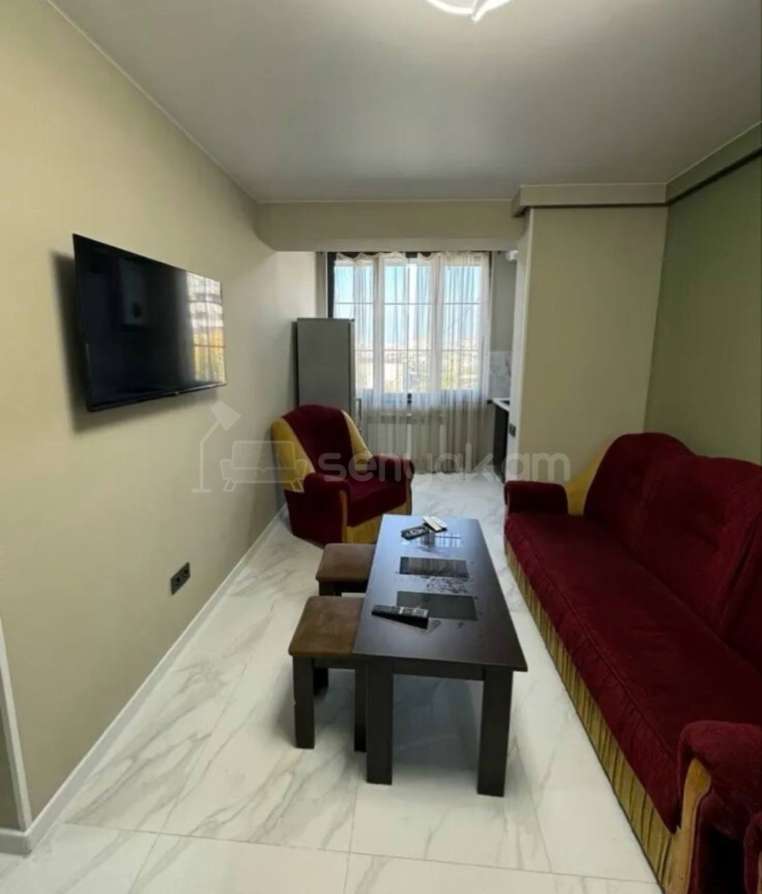 2 Սենյականոց Բնակարան Քարե Շենքում, 48քմ, 5/5 հարկ, Կապիտալ Վերանորոգված, Կահավորված