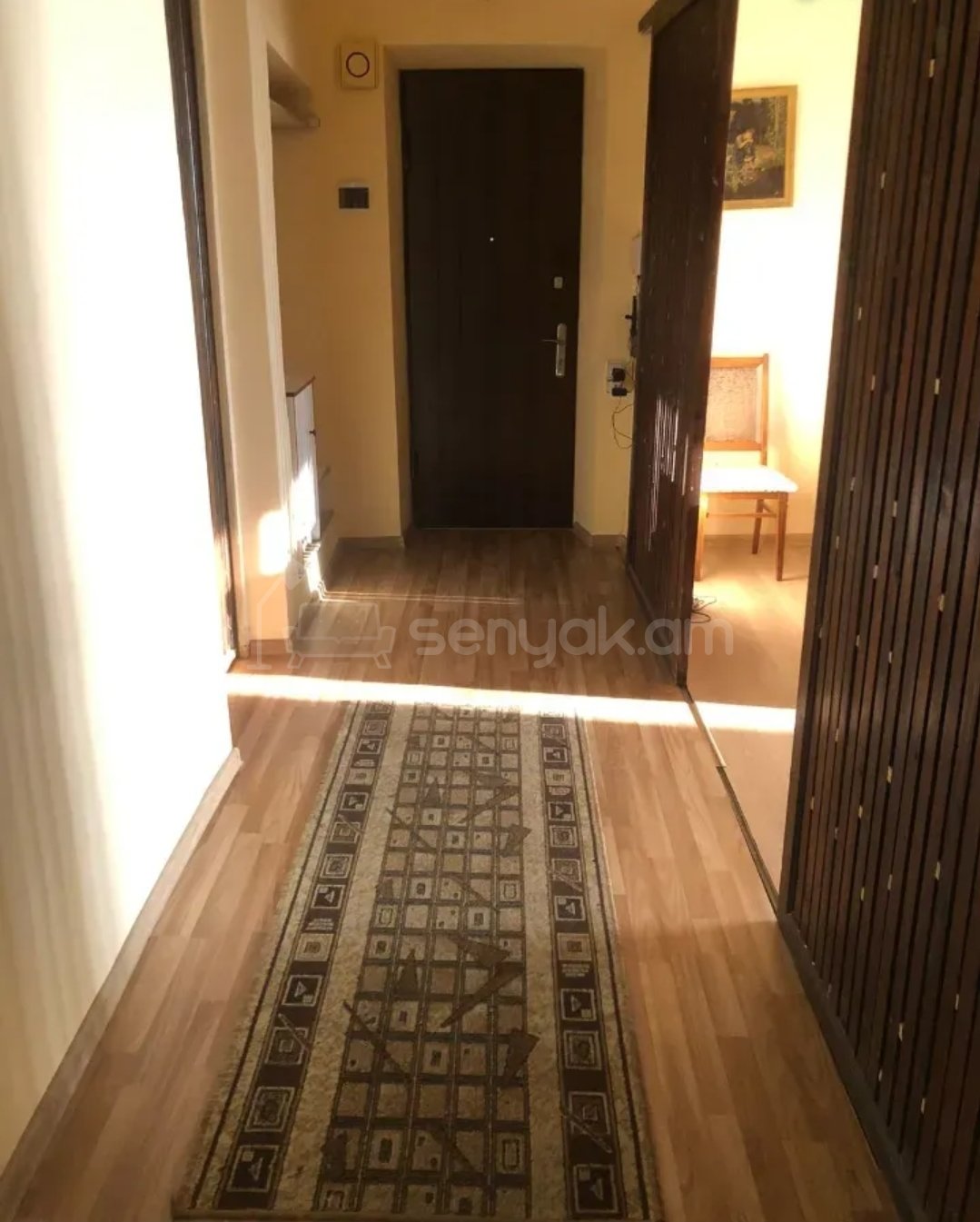 2 Սենյականոց Բնակարան Քարե Շենքում, 60քմ, 5/5 հարկ, Նորմալ Վիճակում, Կահավորված, Արևկող