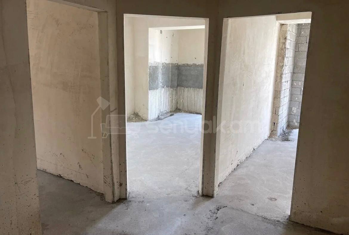 4 Սենյականոց Բնակարան, 107քմ, 16/16 հարկ, Զրոյական Վիճակում