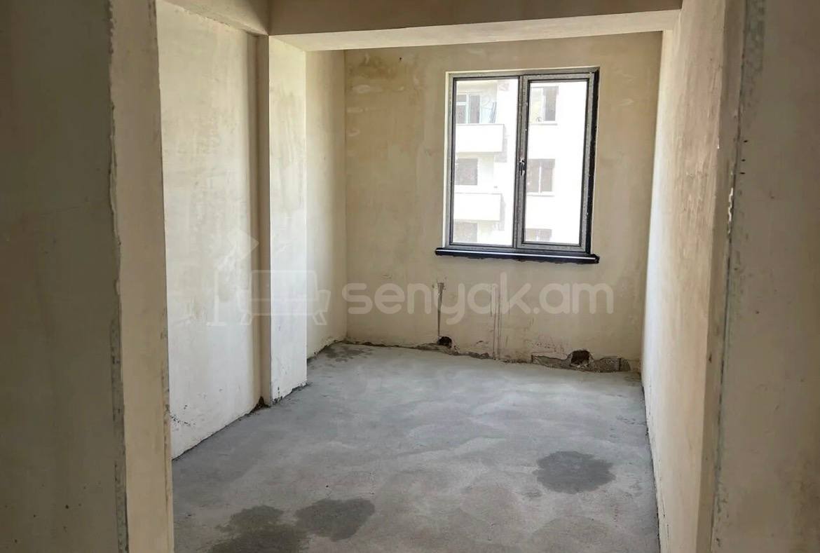 4 Սենյականոց Բնակարան, 107քմ, 16/16 հարկ, Զրոյական Վիճակում