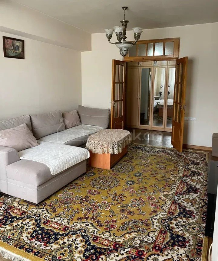 2 Սենյականոց Բնակարան, 70քմ, 3/9 հարկ, Կապիտալ Վերանորոգված