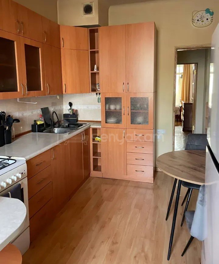 2 Սենյականոց Բնակարան, 70քմ, 3/9 հարկ, Կապիտալ Վերանորոգված