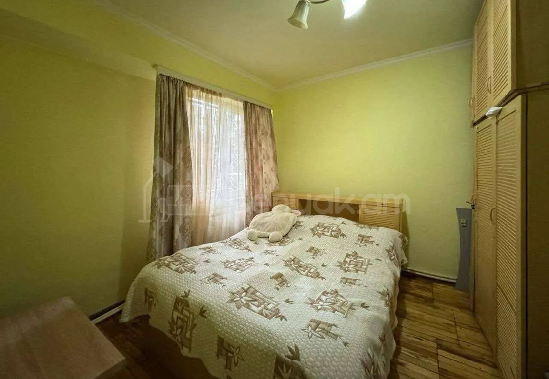 3 Սենյականոց Բնակարան, 76քմ, 1/9 հարկ, Նորմալ Վիճակում