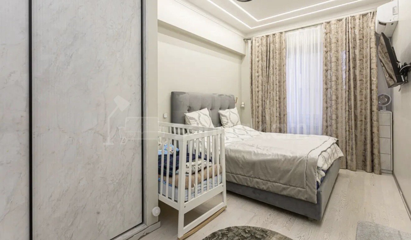 3 Սենյականոց Բնակարան Նորակառույցում, 120քմ, 3/15 հարկ, Դիզայներական Վերանորոգված