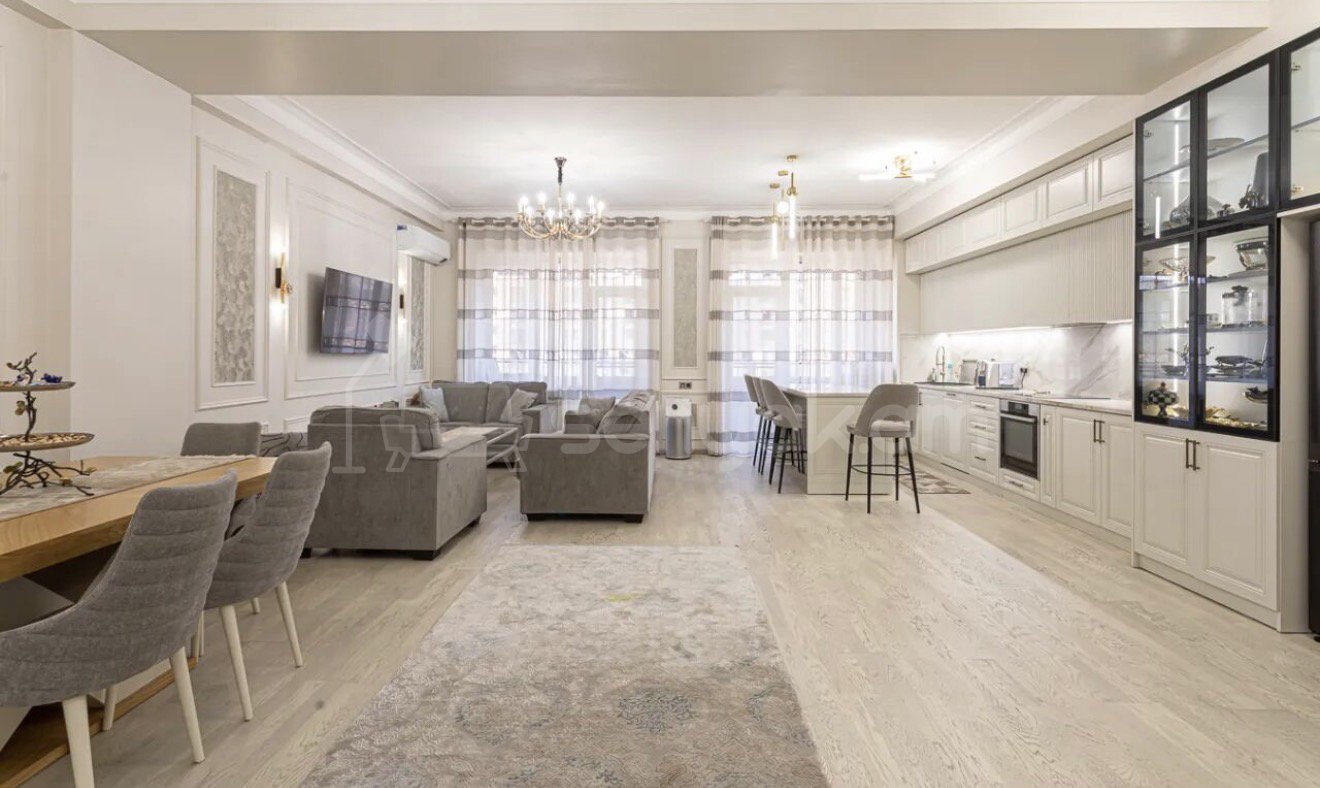 3 Սենյականոց Բնակարան Նորակառույցում, 120քմ, 3/15 հարկ, Դիզայներական Վերանորոգված