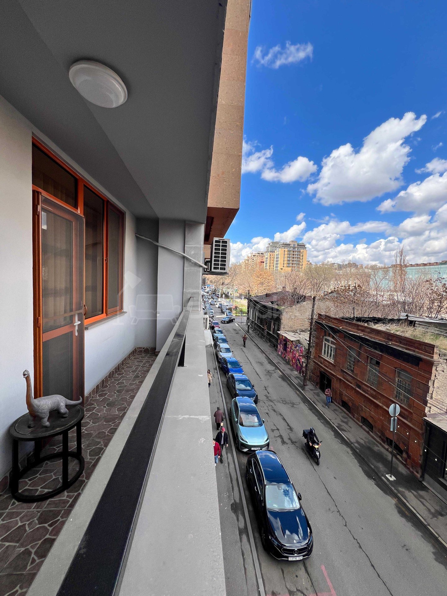 3 Սենյականոց Բնակարան Նորակառույցում, 120քմ, 3/15 հարկ, Դիզայներական Վերանորոգված