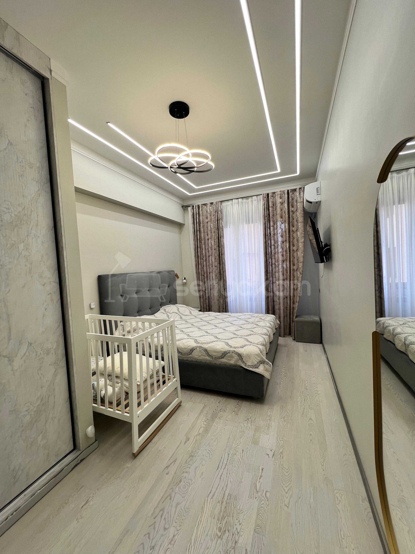 3 Սենյականոց Բնակարան Նորակառույցում, 120քմ, 3/15 հարկ, Դիզայներական Վերանորոգված