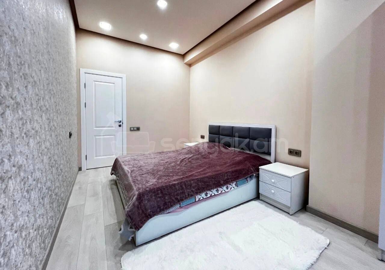 2 Սենյականոց Բնակարան Նորակառույցում, 74քմ, 8/18 հարկ, Դիզայներական Վերանորոգված