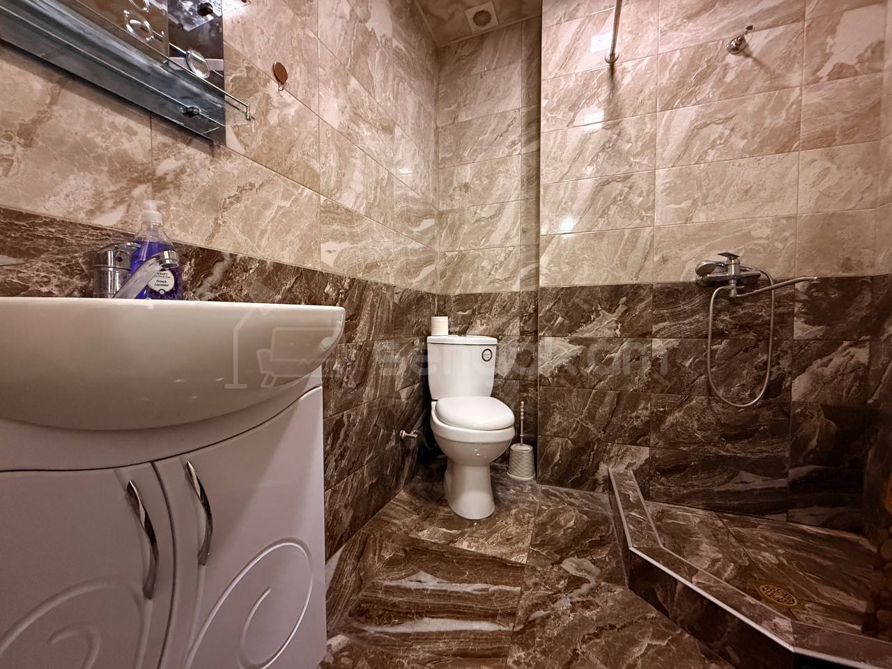 1 Սենյականոց Բնակարան, 33քմ, 8/11 հարկ, Կապիտալ Վերանորոգված