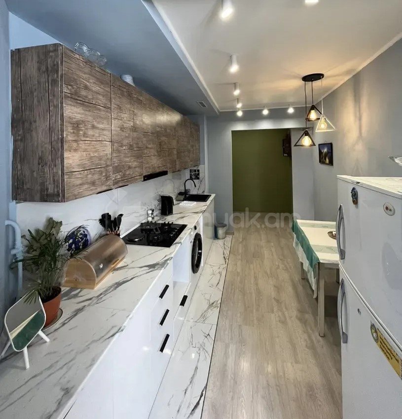 2 Սենյականոց Բնակարան, 68քմ, 4/16 հարկ, Կապիտալ Վերանորոգված