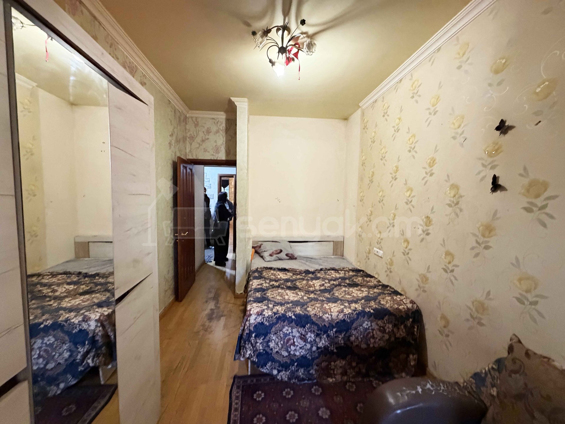 2 Սենյականոց Բնակարան Քարե Շենքում, 68քմ, 2/4 հարկ, Կապիտալ Վերանորոգված