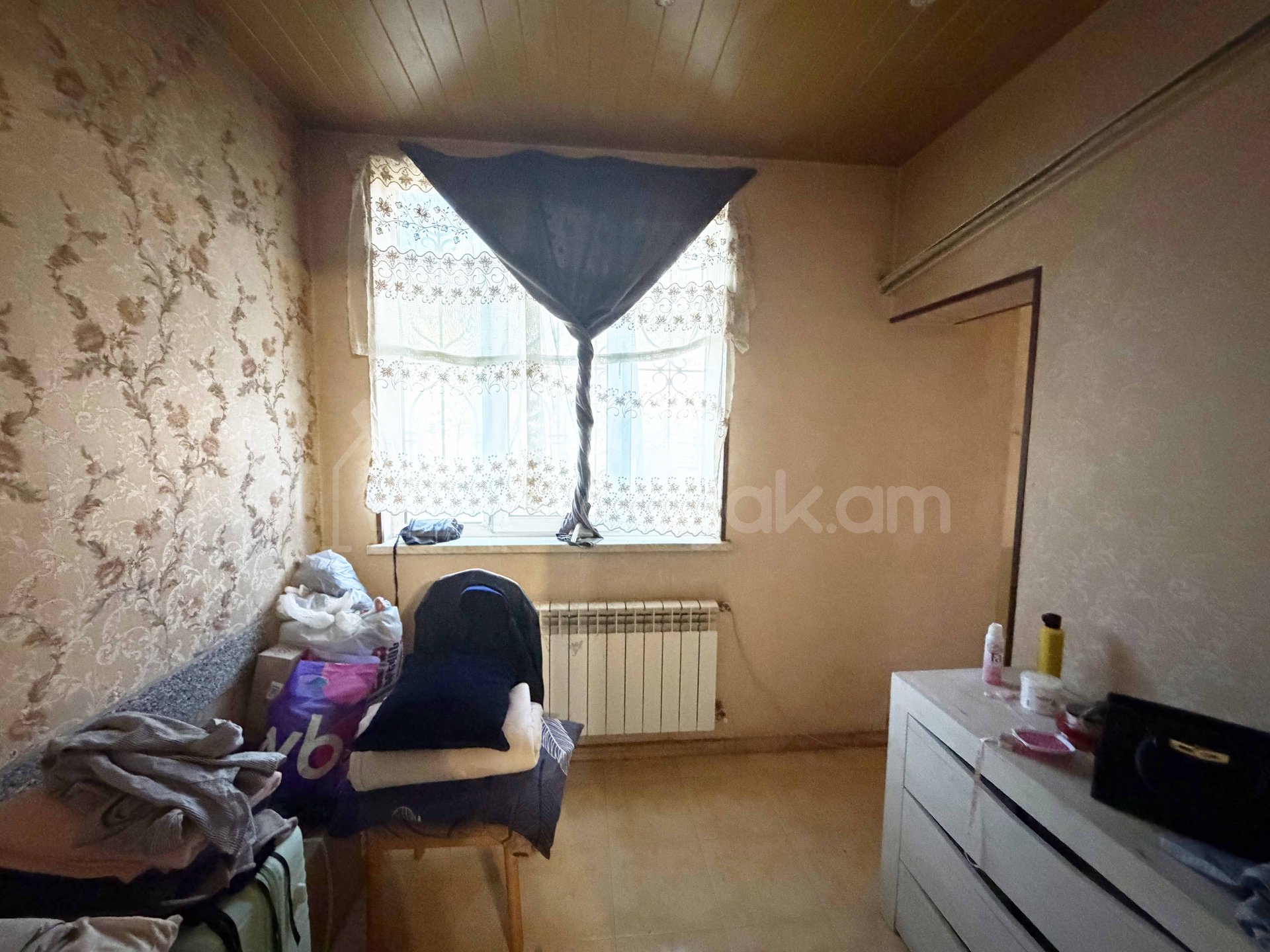 2 Սենյականոց Բնակարան Քարե Շենքում, 68քմ, 2/4 հարկ, Կապիտալ Վերանորոգված