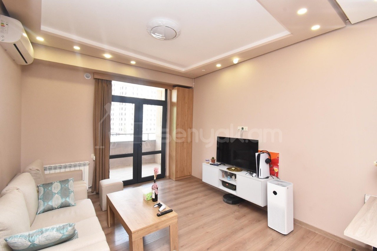 2 Սենյականոց Բնակարան Նորակառույցում, 65քմ, 5/12 հարկ, Դիզայներական Վերանորոգված, Կահավորված